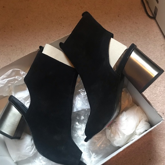 Top shop peep toe Marry Me shoes. Brand new in a box - Picture 4 of 9